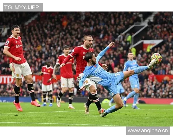 勒沃库森因旅途不顺延误数小时抵达曼彻斯特备战比赛