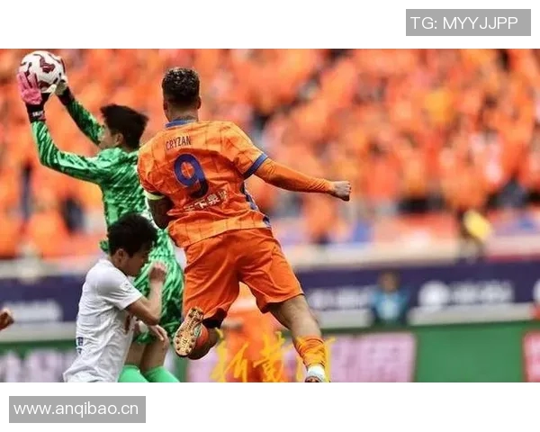 泽卡左脚推射破门助泰山队领先三镇克雷桑精彩助攻助力胜利