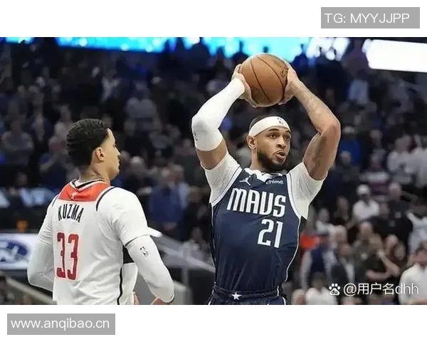 独行侠遭遇伤病危机三名中锋浓眉莱夫利加福德全员缺阵影响战局